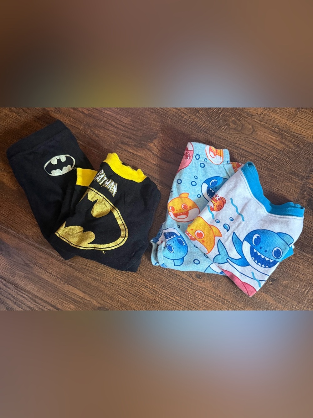 🦇Two Sets of Matching Pajama Sets- Batman & Baby Shark🦈